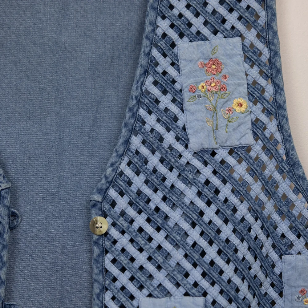 Casey & Max 90s denim floral detail vest-XL - Picture 2 of 4